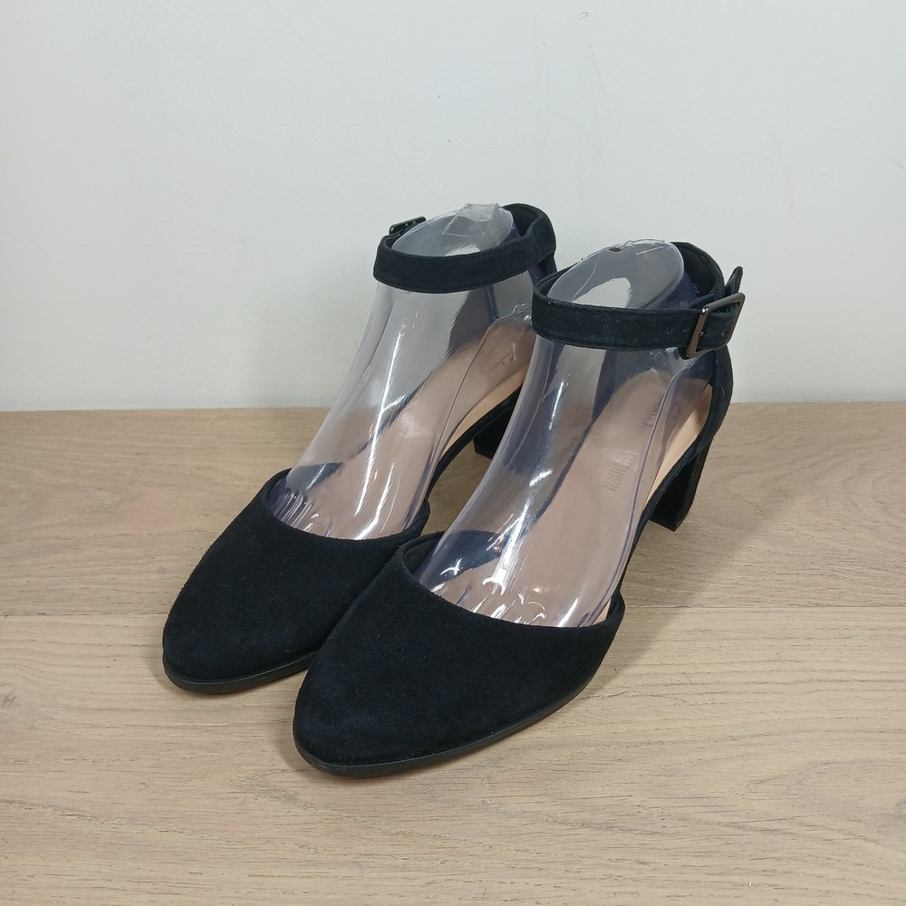 Clarks Block Heel Pumps Women 8.5 Black Suede Ankle Strap Almond Toe Cushion